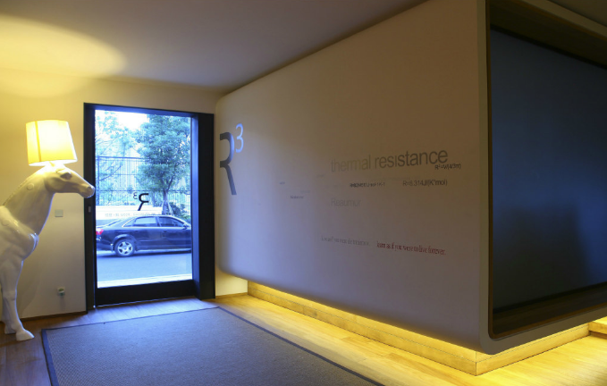 上海辦公室裝修設(shè)計大揭秘：頂面噴涂，你了解多少？