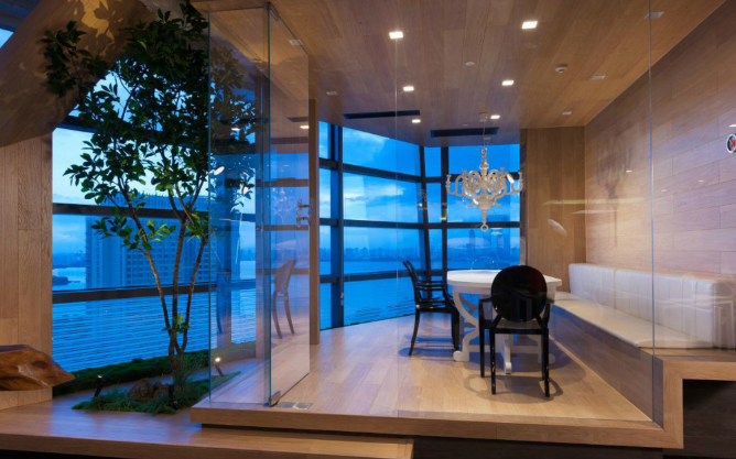 深棕色木柜子，打造辦公室裝修裝修新風(fēng)尚！