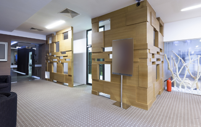 上海辦公室裝修設(shè)計(jì)：如何慧眼識(shí)珠，挑選護(hù)眼臺(tái)燈？