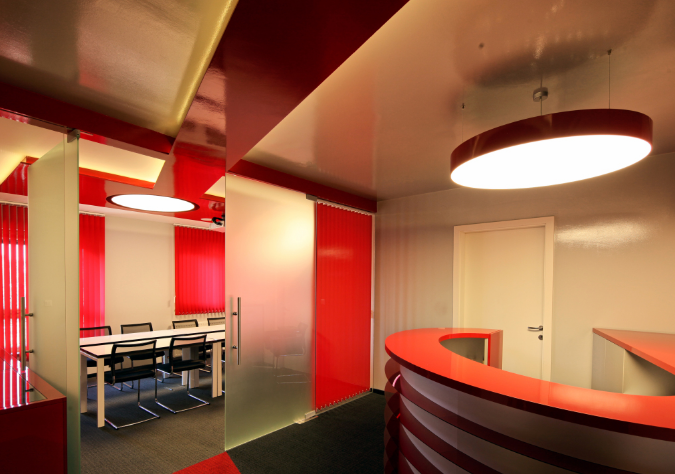 上海辦公室裝修設(shè)計(jì)：背柜的存在，是必需還是多余？