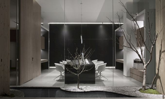 上海辦公室裝修設(shè)計：如何選擇讓人眼前一亮的工礦吊燈？